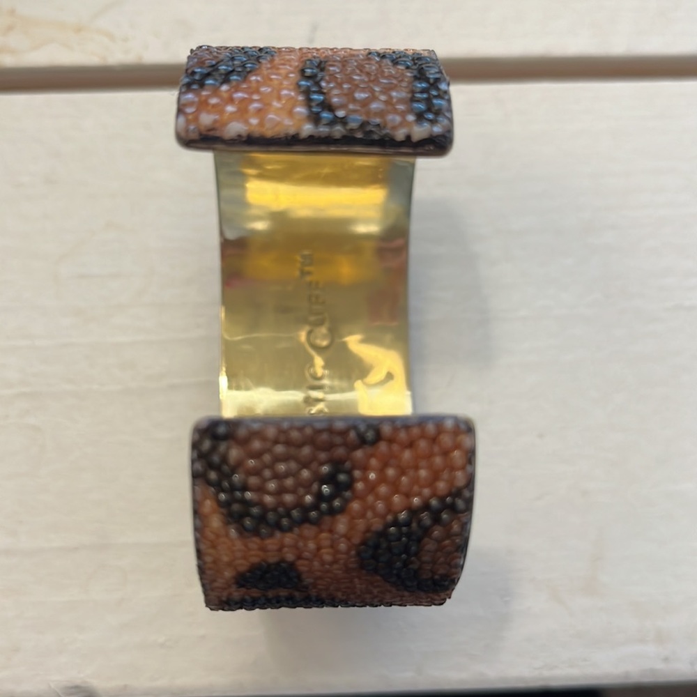 Rustic Cuff Leopard Metal Cuff - Picture 3 of 4